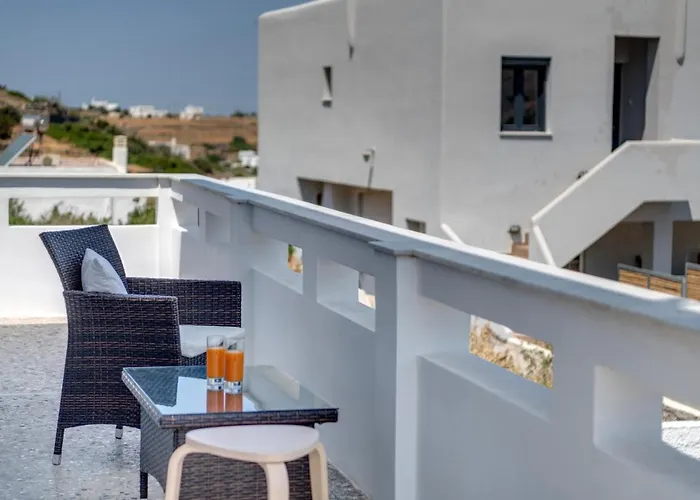 Cactus Guesthouse, συρος 펜션 키니언