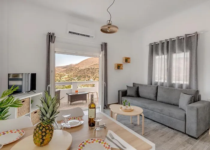 Cactus Guesthouse, συρος 펜션