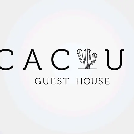 Cactus Guesthouse, συρος Kini