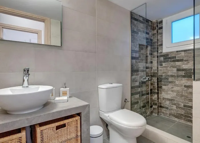 Cactus Guesthouse, συρος *